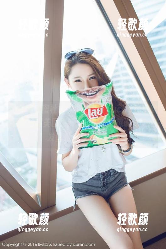 IMiss爱蜜社 - 新鲜出炉！Lucky沈欢欣的双马尾美图更新，第一眼只想说：“这发型是怎么回事？”