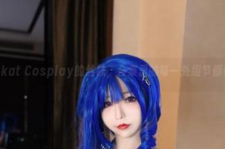 别错过Kitkat Cosplay的丝袜,合集里的每一处细节都引人注目!