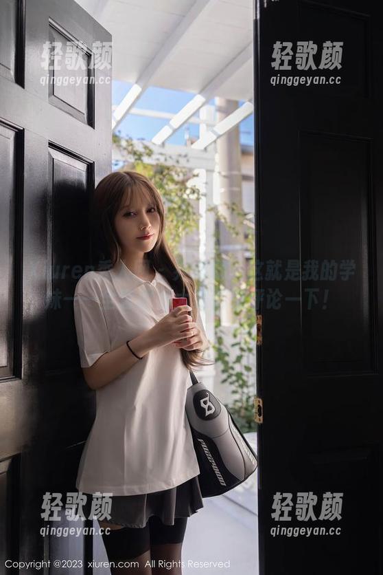 Xiuren秀人网-乔娜娜 Xiuren秀人网 - 乔娜娜:这就是我的学妹——全套原图大家都来评论一下!