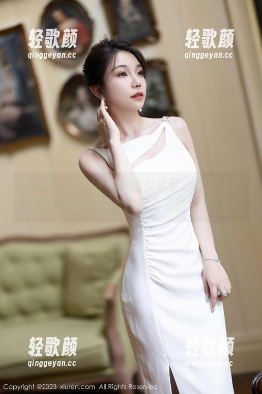 Xiuren秀人网 - 小魔女奈奈：不只会施魔法，也会打针的护士美图合集！