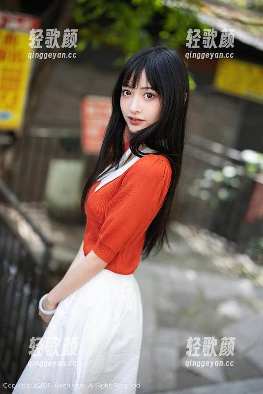 Xiuren秀人网 - 露露小喵的职业装，看了免费作品后你再也不会大吃二百了！