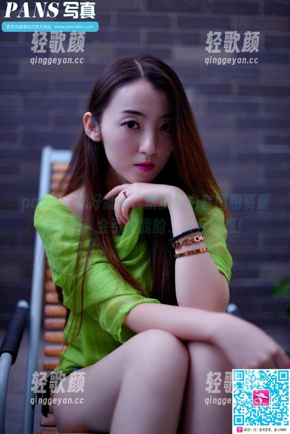 pans - 备好纸巾，折折黑白套图和资源都来了，会引发我的二次元幻想！