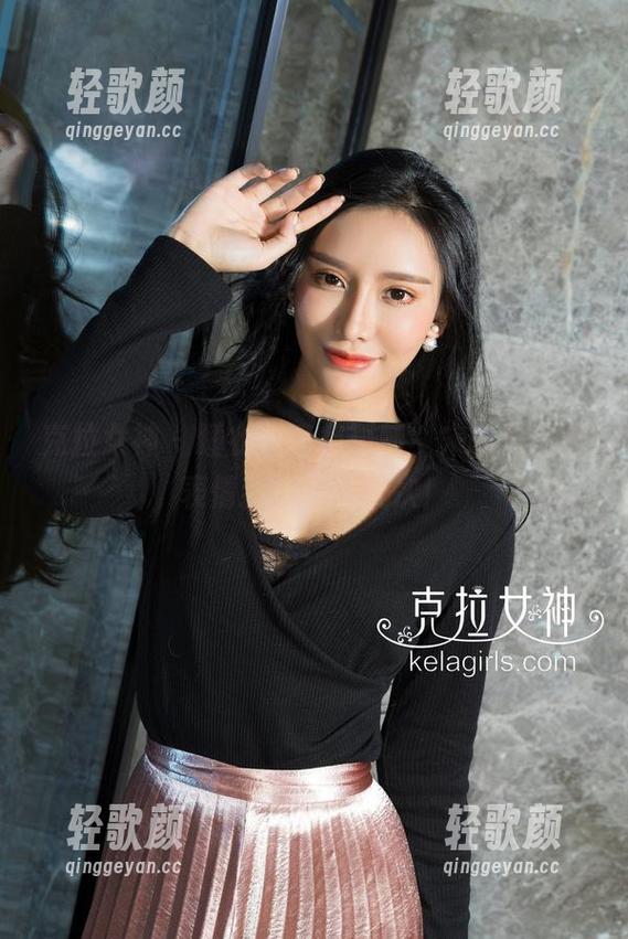 克拉女神 - 睡衣写真集更新，宋智珍这波表情我想多看几次！