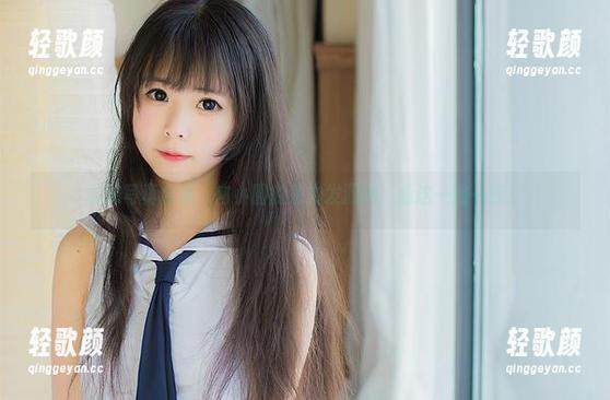学妹写真合集，向小圆的魅力发源地：看这一撇一捺！
