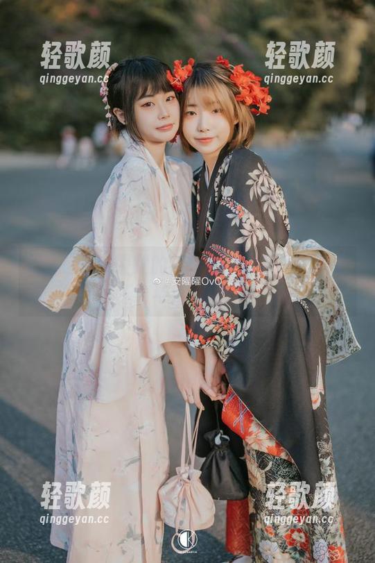 呃...这是安曜曜的禁地修女最新写真集吗？半信半疑中
