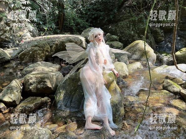 哇，见到了无颜小天使wy的万圣节写真，喜多川海梦的主题美图果然吸引人啊