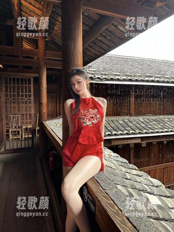 微密圈 - 居家写真全集：是小逗逗在客厅的五百种姿势