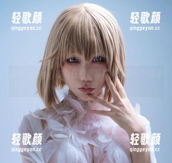 杨衣yangyi的夏日短裤写真，分享一下这小心思吧