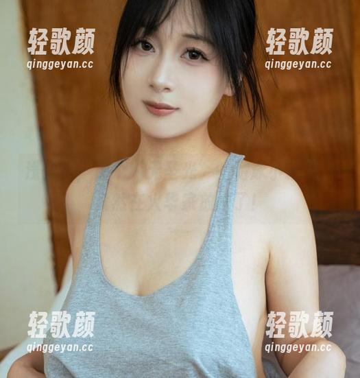 浅安安，那个‘无圣光’的游泳小精灵，竟然在火华家放水了！