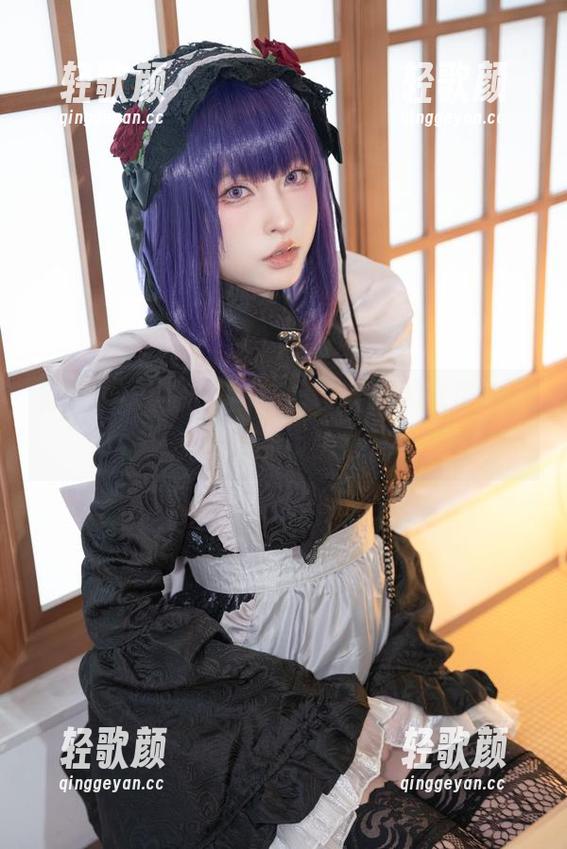 翻开清水由乃的图包，发现“大凤花嫁”里隐藏的小失落感
