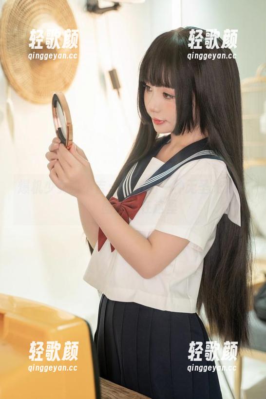 爆机少女喵小吉：自拍的一种无圣光方式，图片全在这里