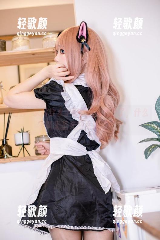 看神沢永莉穿水手服，突然明白了，什么叫无圣光的真实感！