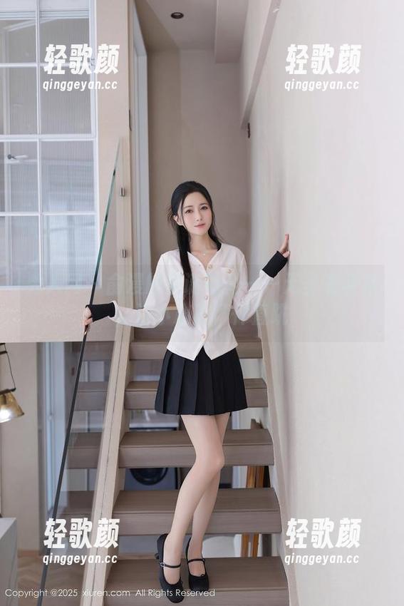秀人网 - 俞漫的圣诞时光——无圣光合集，让小心脏怦怦直跳