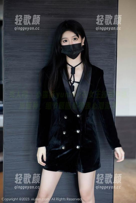 秀人网 - 小蛮妖yummy在女王扮相中迷离眼神，细节原图看得我心潮澎湃