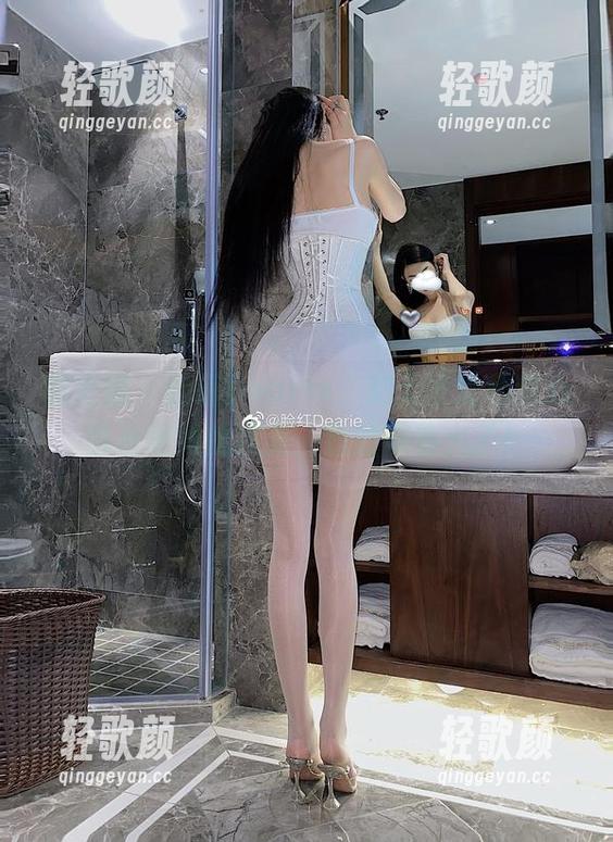 微密圈 - 脸红Dearie，把无圣光和甜心融合得如此完美，我的脑补火了！