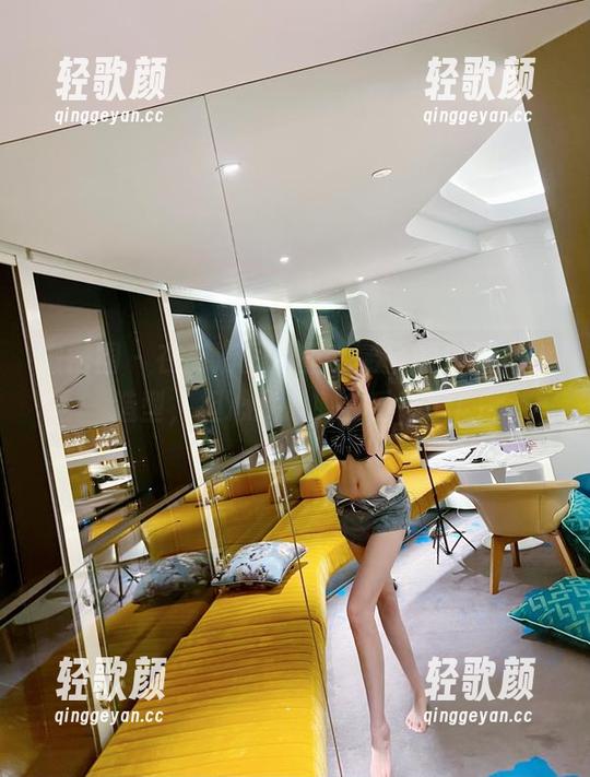 微密圈 - 在高清图片里，葛征的白丝女仆造型，担心我心脏会受不了！