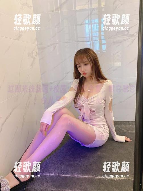 过期米线线喵+校园：壁纸合集，瞧它瞧它！今儿又来个亮眼儿的！